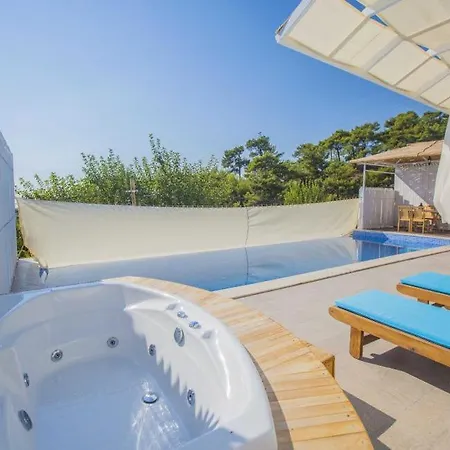 Beyaz Hotel Buyukcekmece
